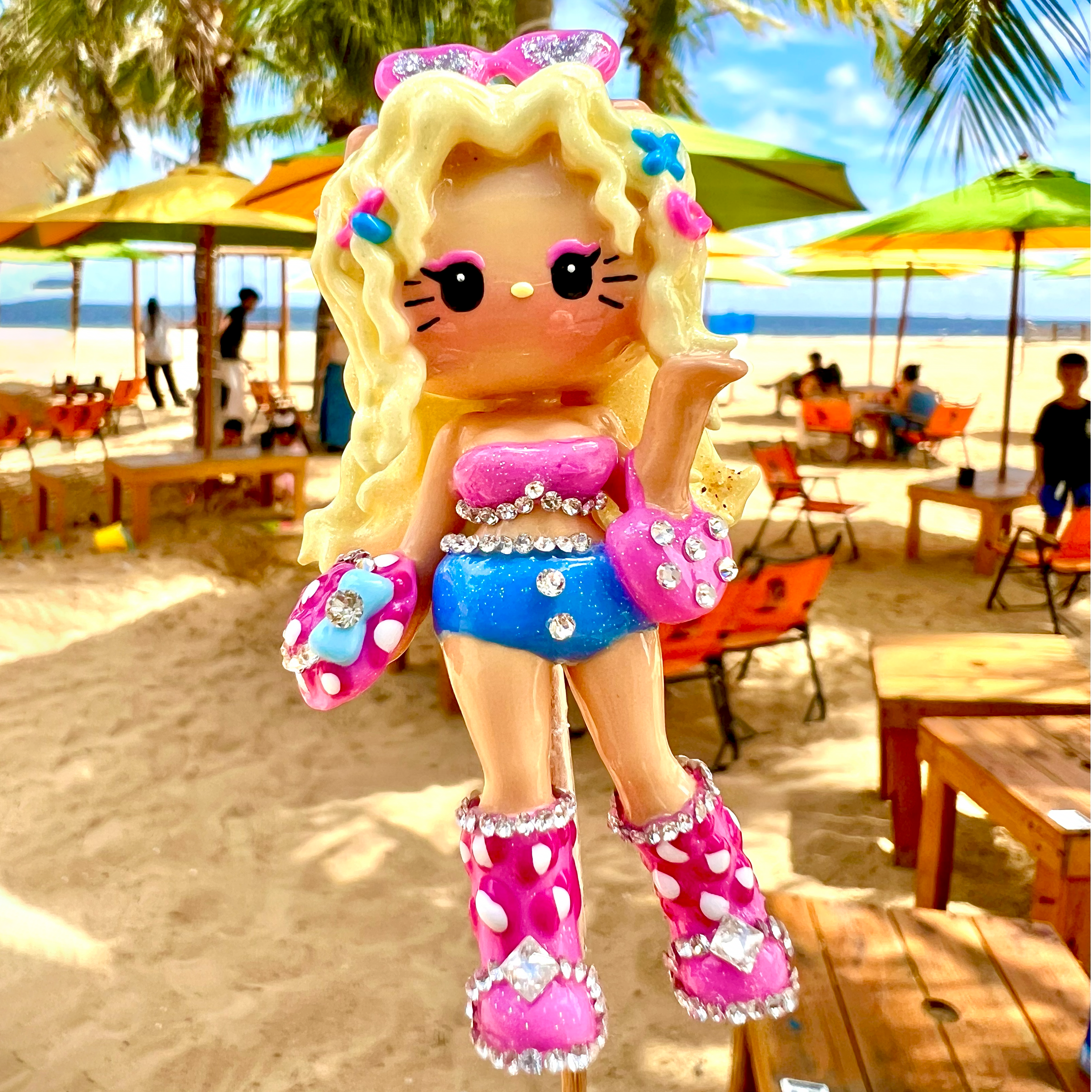 Summer Hot Girl Kitty